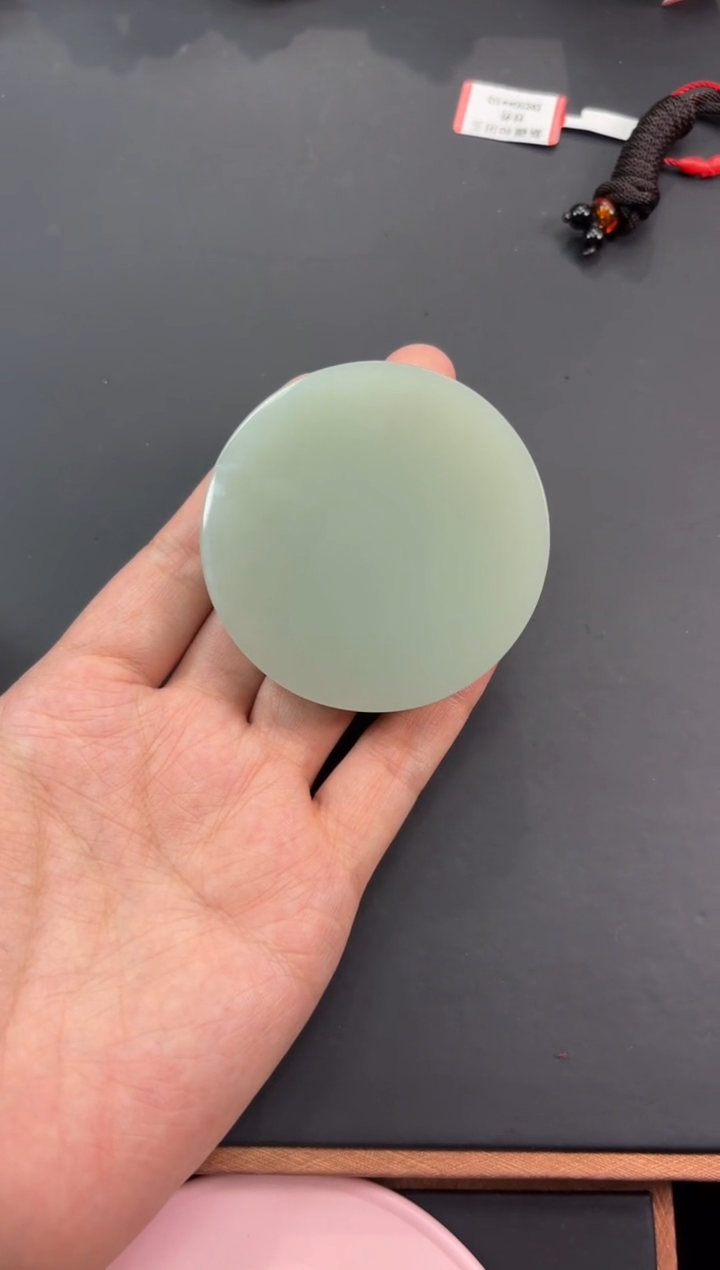 【闪购商品】和田玉镯心未镶嵌且末微色差近矿镯心