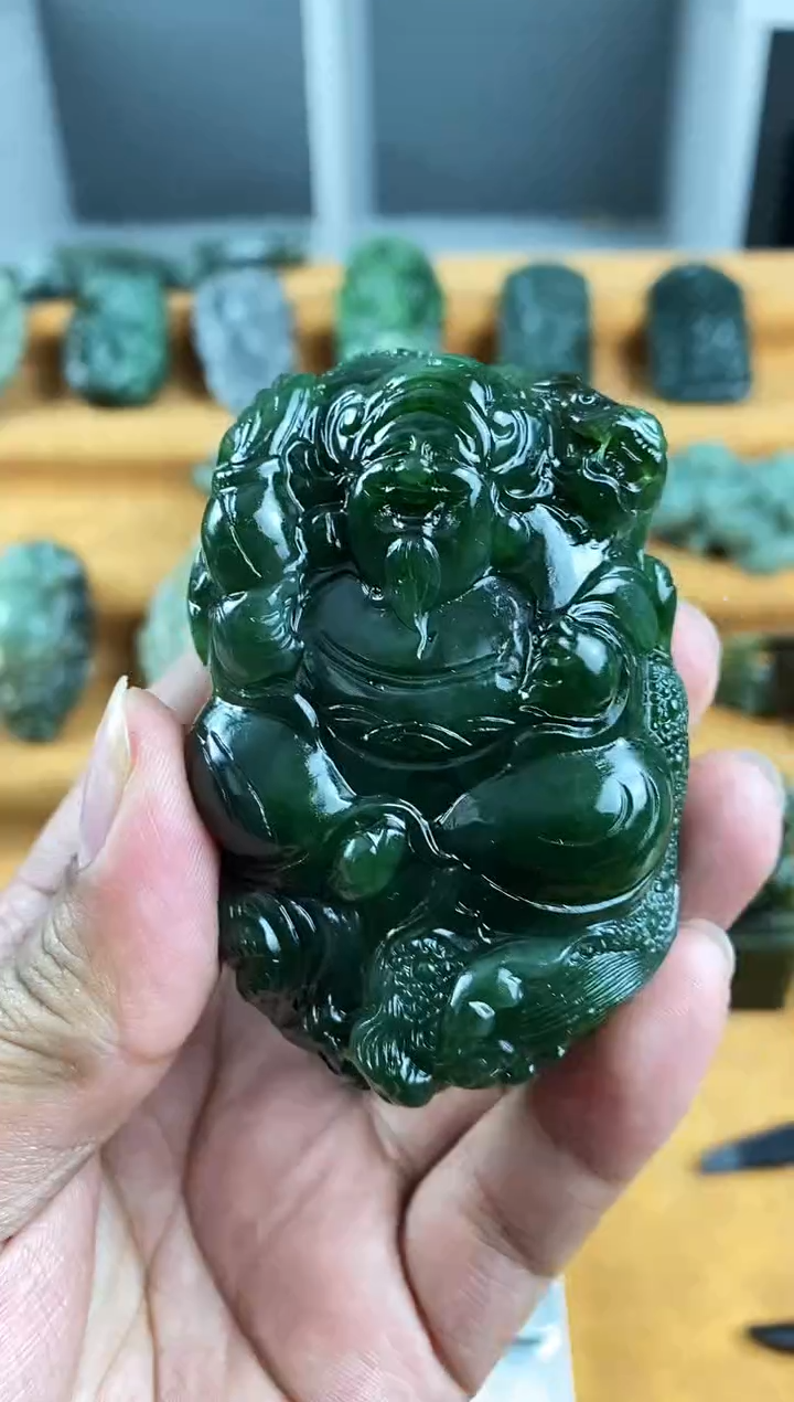 未镶嵌和田玉把件1