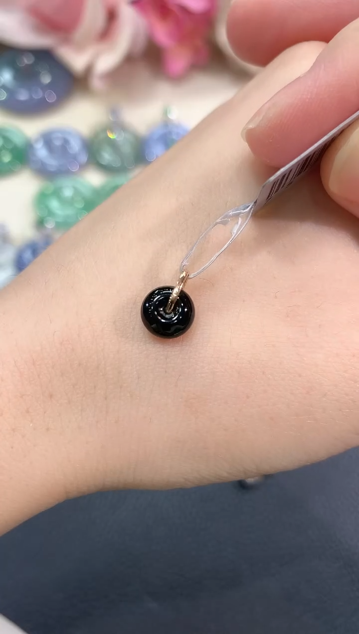 吊坠(不含链)18K金镶嵌翡翠冬日珠宝Q4