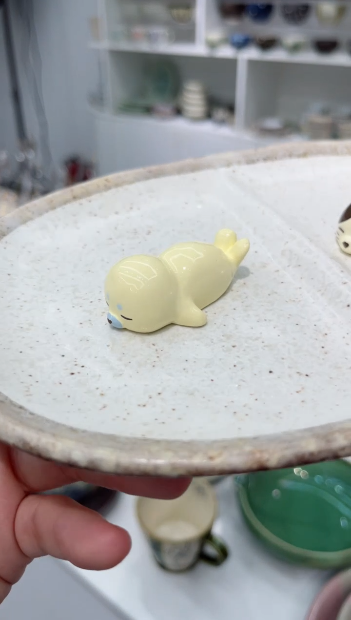 【闪购商品】瓷片福利海豹筷置