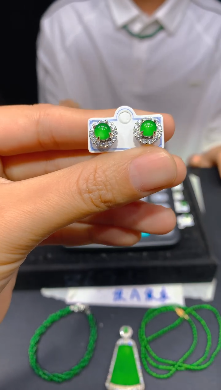 【闪购商品】定制翡翠未镶嵌77多样性发货（发其一）