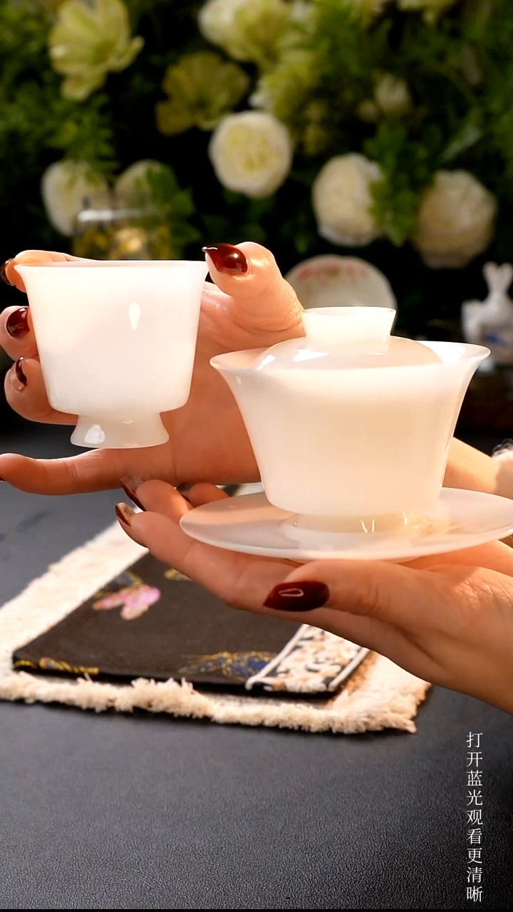 哈哈哈红红火火恍恍惚惚-映真