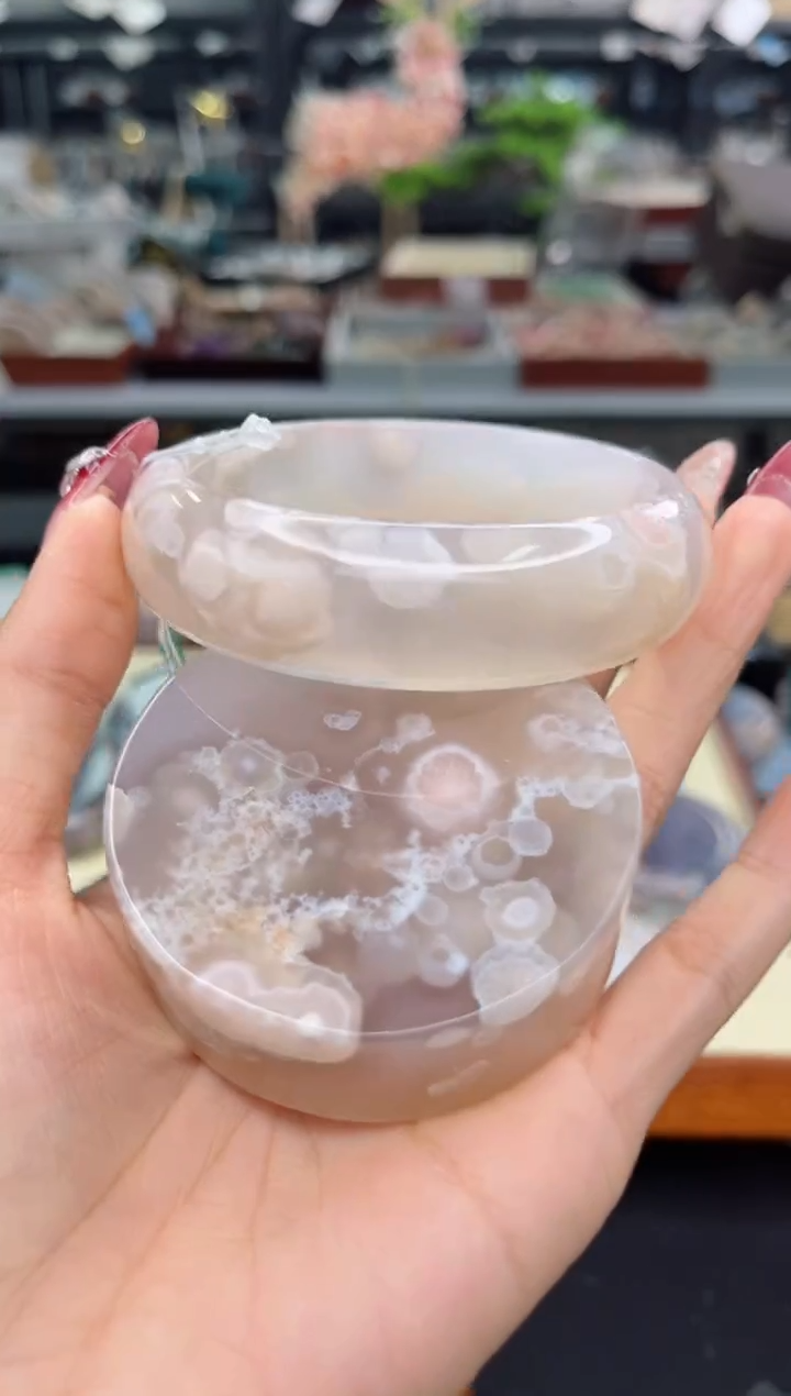 【闪购商品】石英质玉手镯未镶嵌63圈口（赠品镯心）3453424