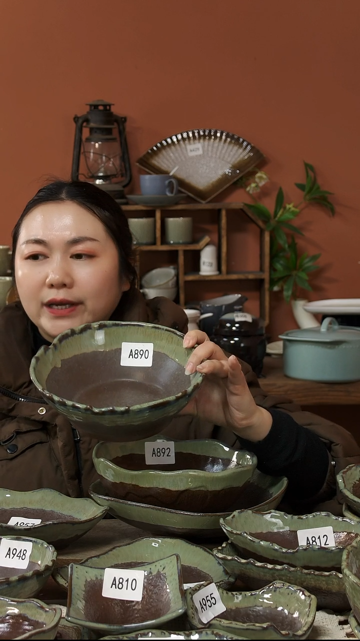 陶瓷A890 一只异形边红泥窑变复古碗21*7.5微瑕