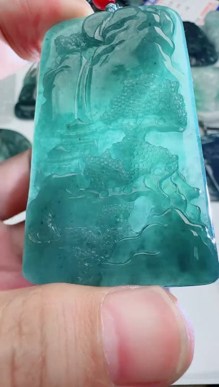 翡翠未镶嵌颈饰1111111111