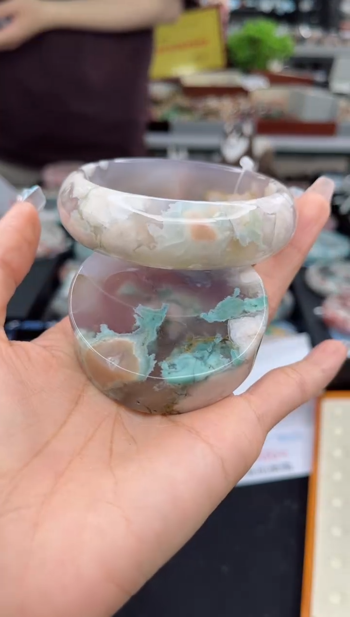 【闪购商品】石英质玉手镯未镶嵌60圈口（赠品镯心）6632156