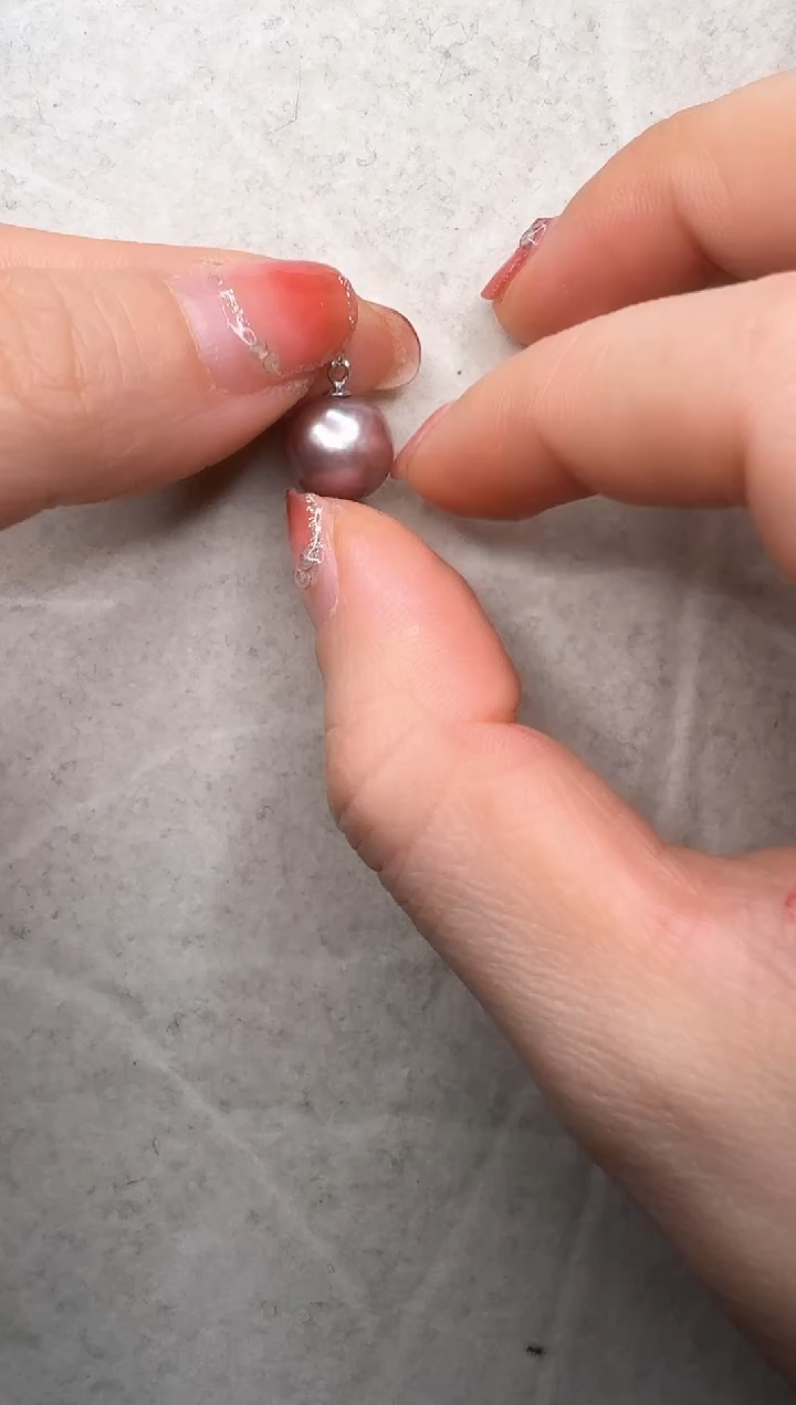 【闪购商品】淡水珍珠颈饰银S925镶嵌14号极光紫色项链