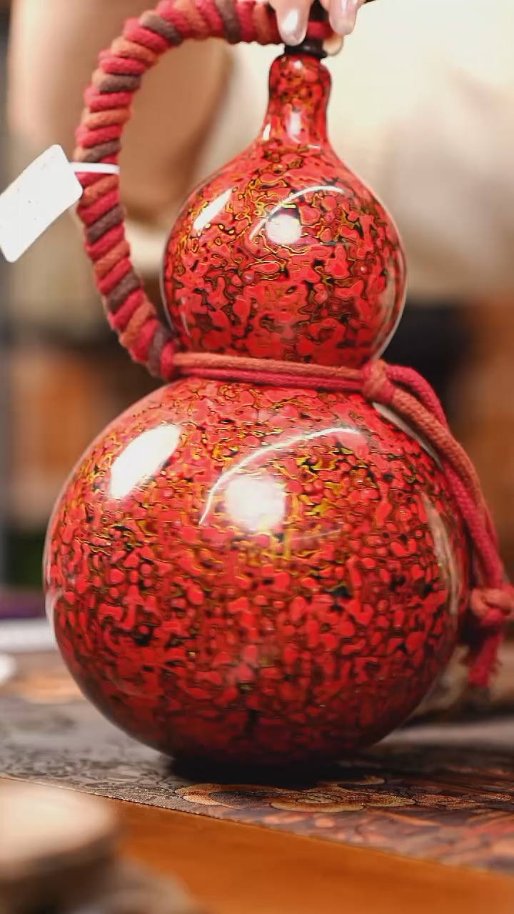 【闪购商品】RU206漆艺酒葫芦不包手串及旋转底座