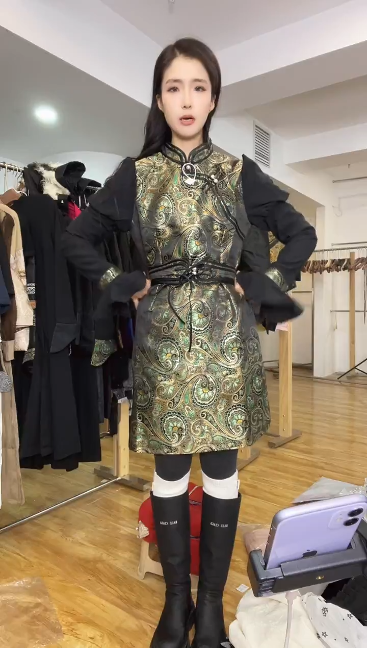 2XL码    130-140斤  纱袖连衣裙