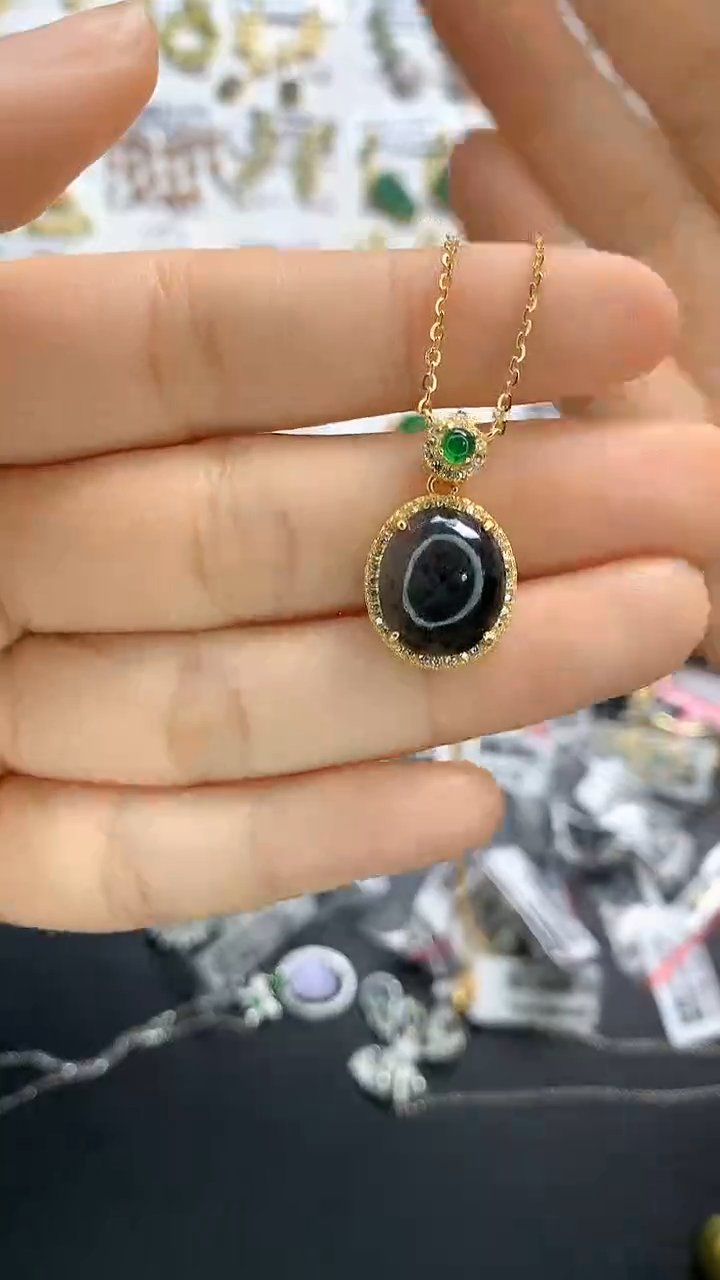 翡翠银S925镶嵌颈饰翡翠 银S925镶嵌 颈饰