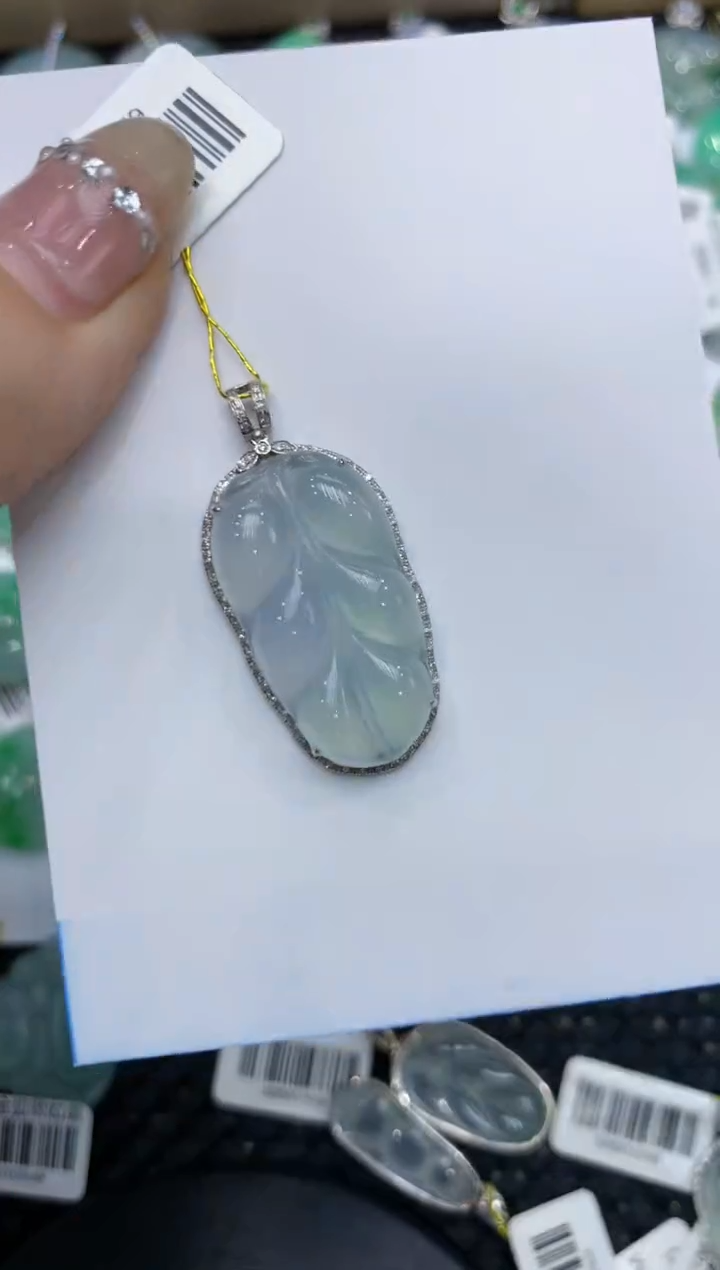 【闪购商品】翡翠颈饰18K金镶嵌222222222