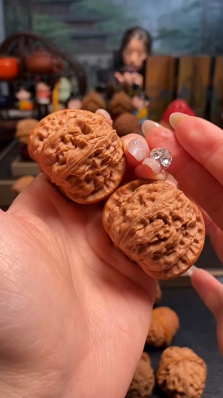 【闪购商品】文玩核桃吊坠K311白狮子43