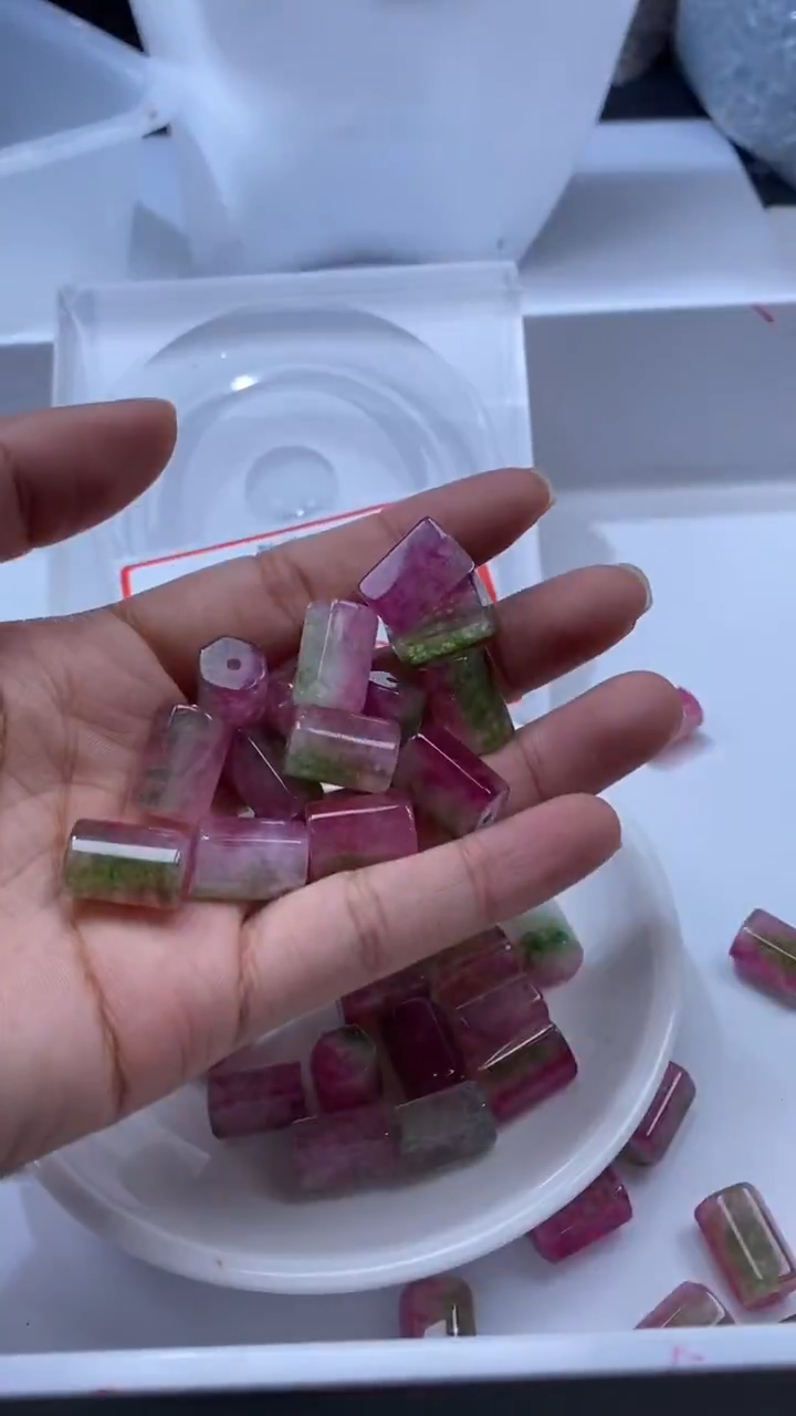 颈饰未镶嵌水晶W3018西瓜碧玺六棱柱13*8mm*3颗