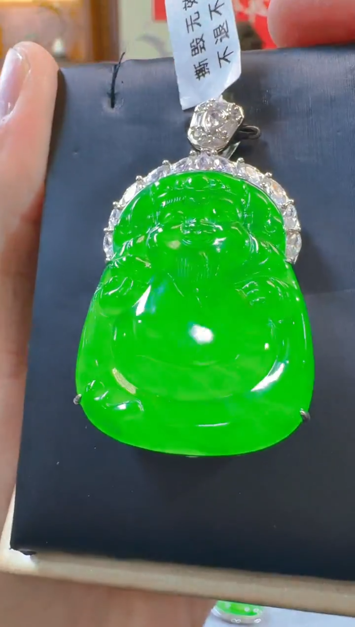 吊坠(赠链)银S925镶嵌翡翠天然A货翡翠