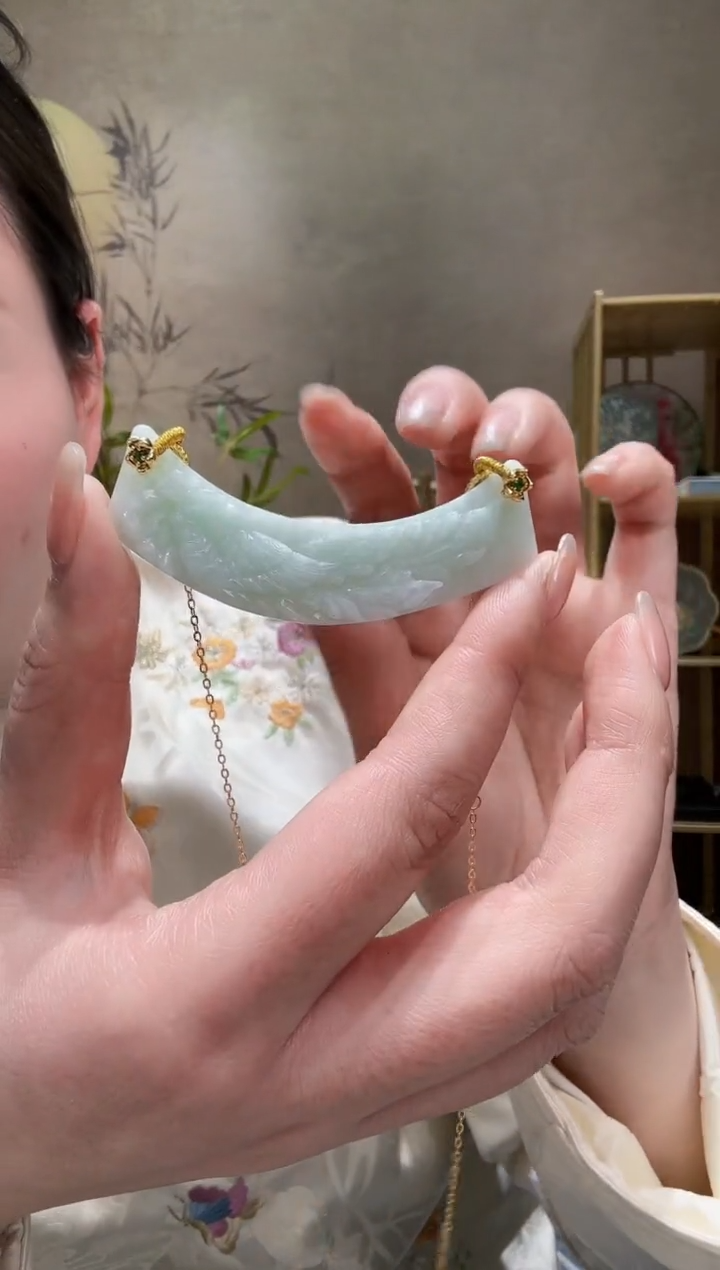 【闪购商品】翡翠颈饰未镶嵌吊坠