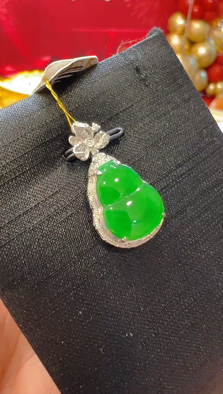 【闪购商品】翡翠吊坠(不含链)18K金镶嵌多样性团购发一件