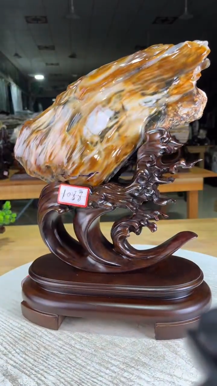 未镶嵌珠宝奇石硅化玉1088