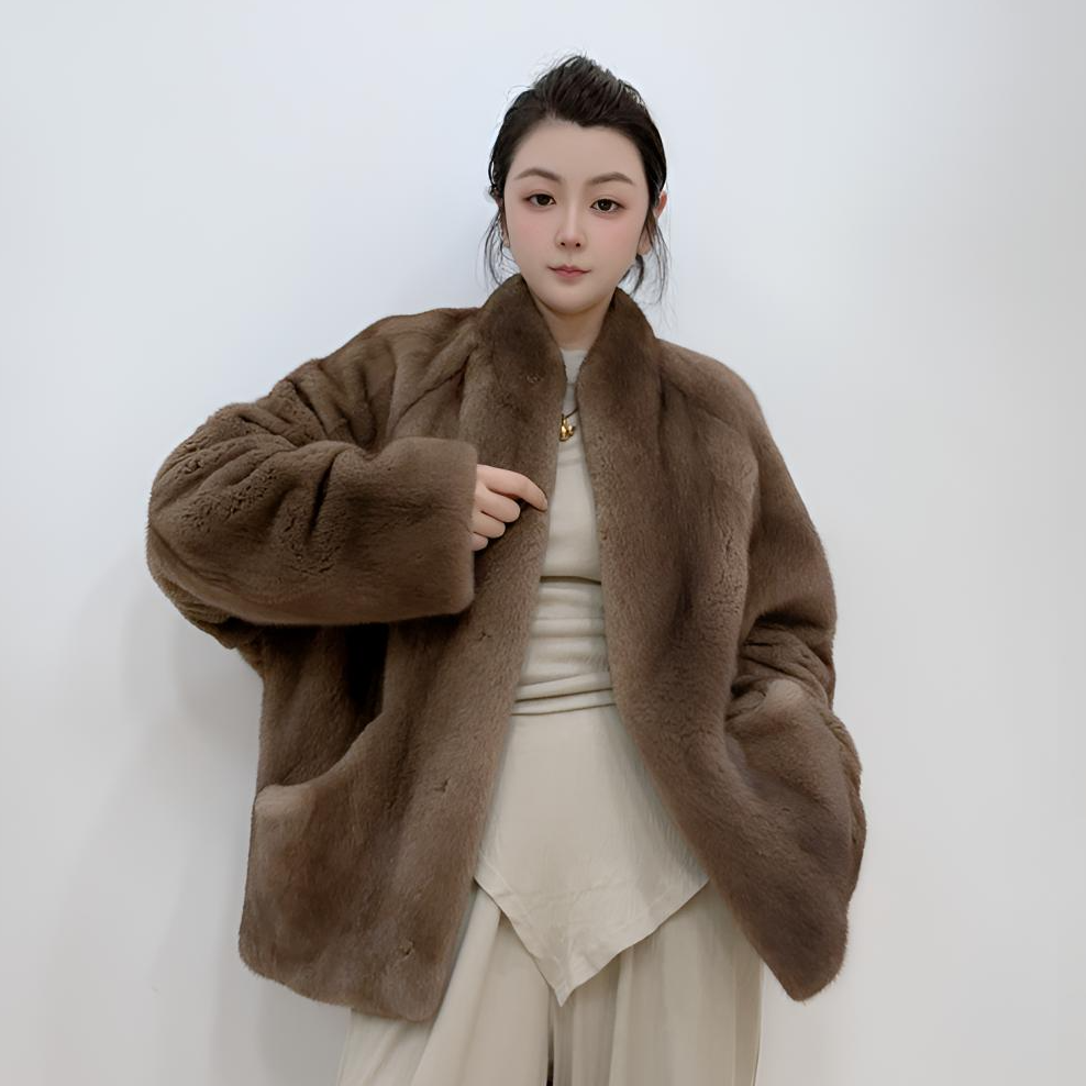 星野“极简ROW风”进口直播水貂天鹅绒极简立领蝙蝠袖貂毛皮草外套