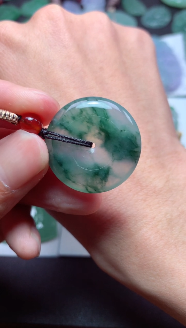 【闪购商品】翡翠颈饰未镶嵌天然翡翠