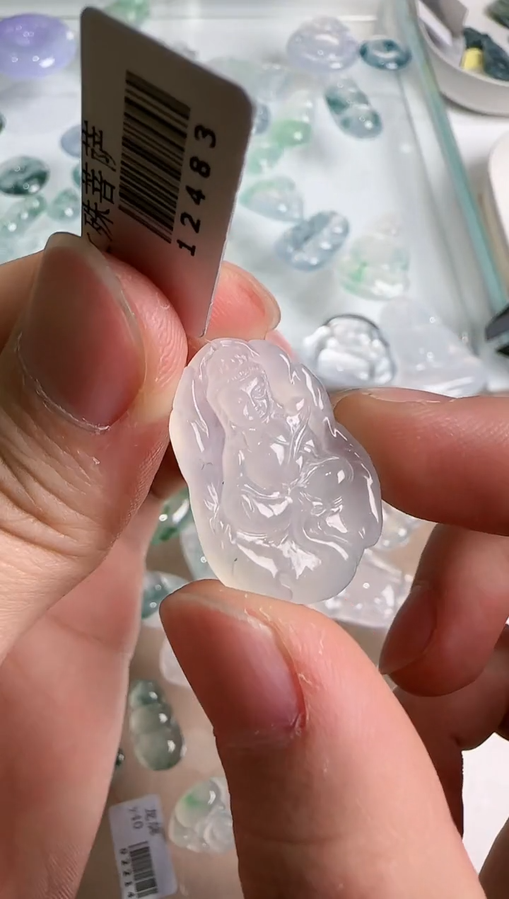 【闪购商品】翡翠吊坠(不含链)未镶嵌..