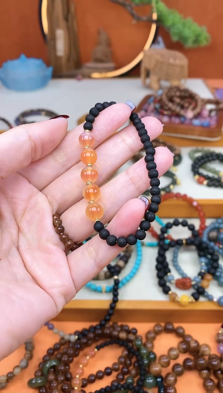 【闪购商品】降真香手串未镶嵌单圈降真香糖心玛瑙手串