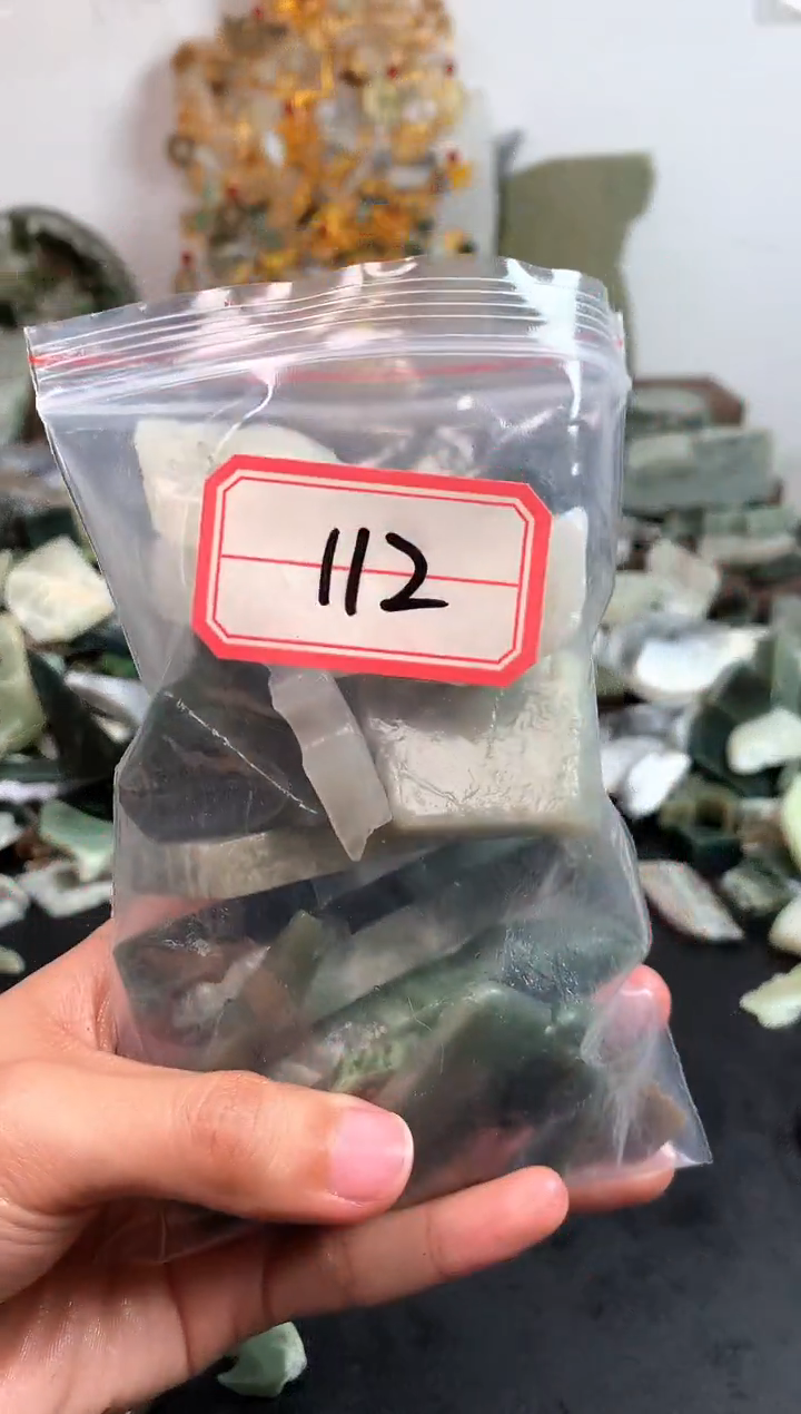 未镶嵌和田玉摆件112