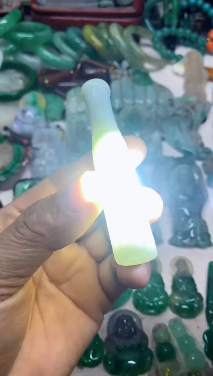 【闪购商品】17直播间的实时画面