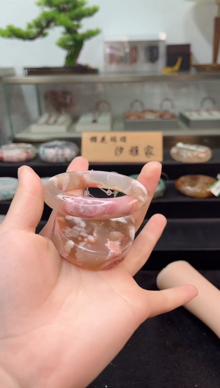 未镶嵌手镯石英质玉53圈口（赠品镯心）S97103