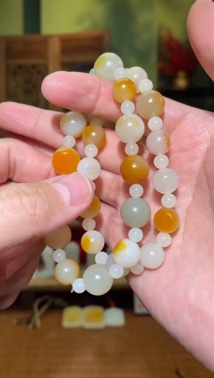 【闪购商品】和田玉手串未镶嵌手串多样性任选其一发货