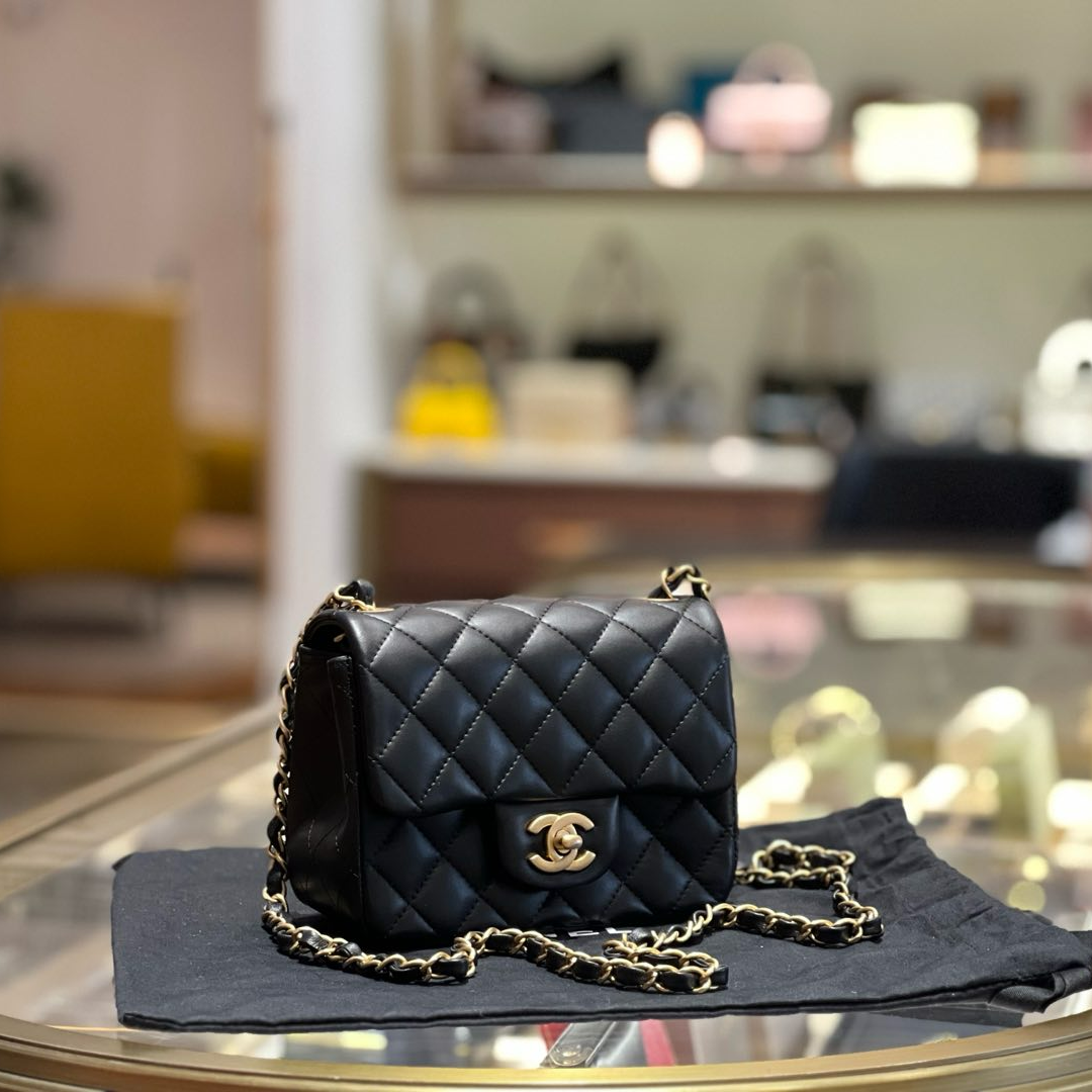 99新 Chanel/香奈儿 黑金羊皮方胖子包包单肩27开经典热款成色新