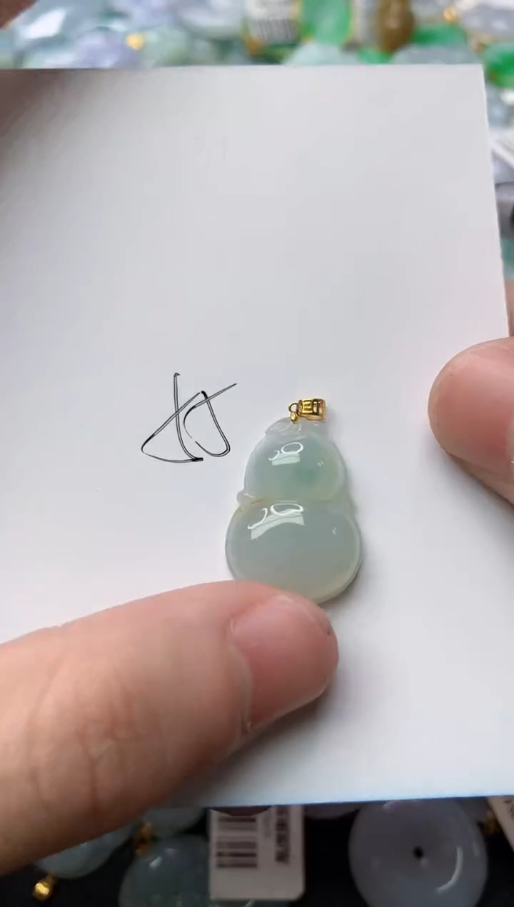 【闪购商品】翡翠颈饰18K金镶嵌72...........