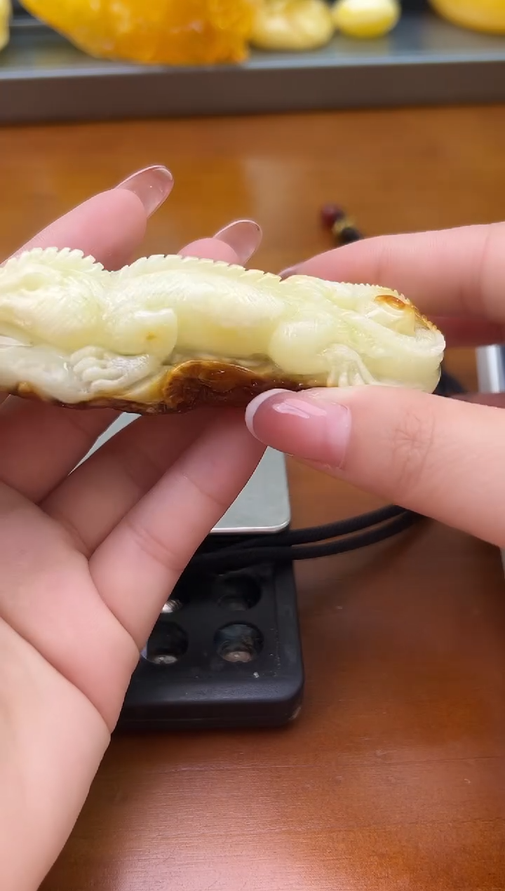 未镶嵌琥珀裸石琥珀蜜蜡吊坠