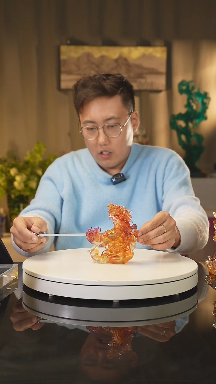 【闪购商品】雅致水晶琉璃 古法琉璃 混色小麒麟