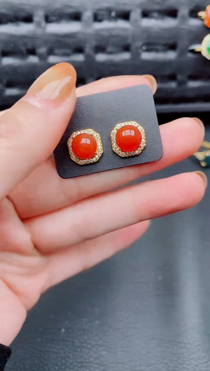 【闪购商品】玛瑙/玉髓耳钉银S925镶嵌天然a货翡翠568