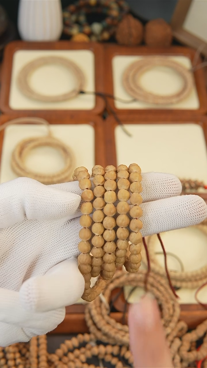 【闪购商品】柏香籽/百香籽吊坠大圆豆卡7