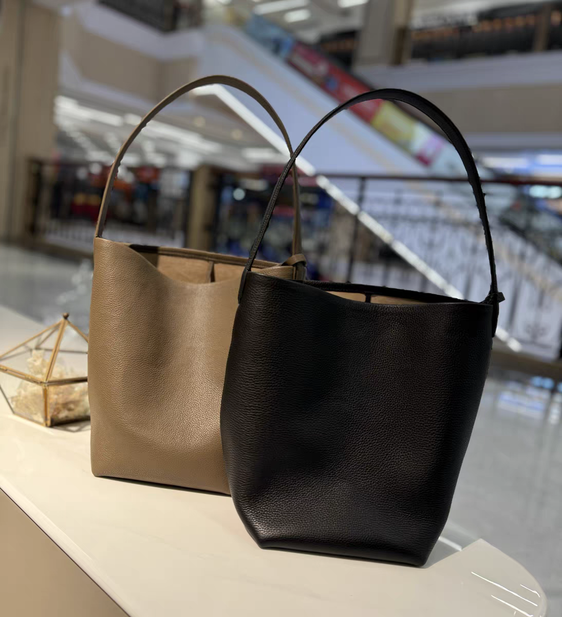 定制鹿皮th row同款水桶包单肩腋下包大容量女包