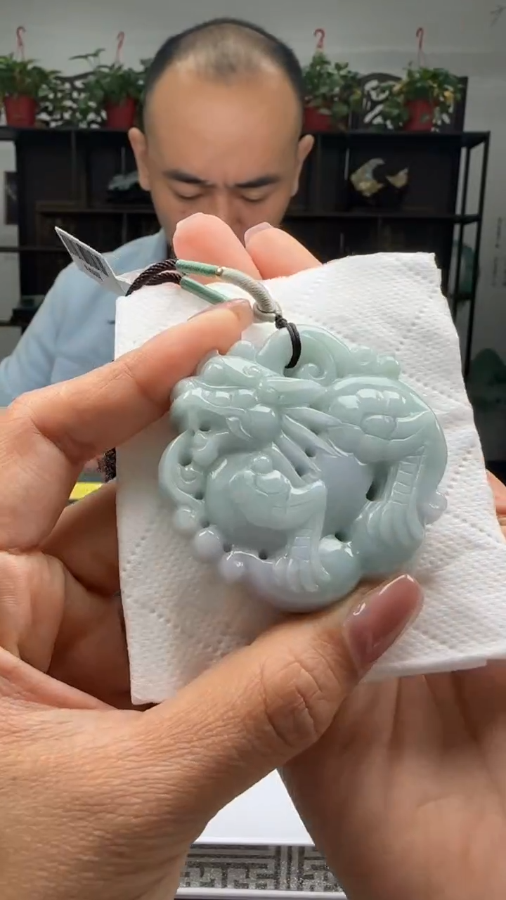 【闪购商品】翡翠颈饰未镶嵌天然翡翠A货吊坠