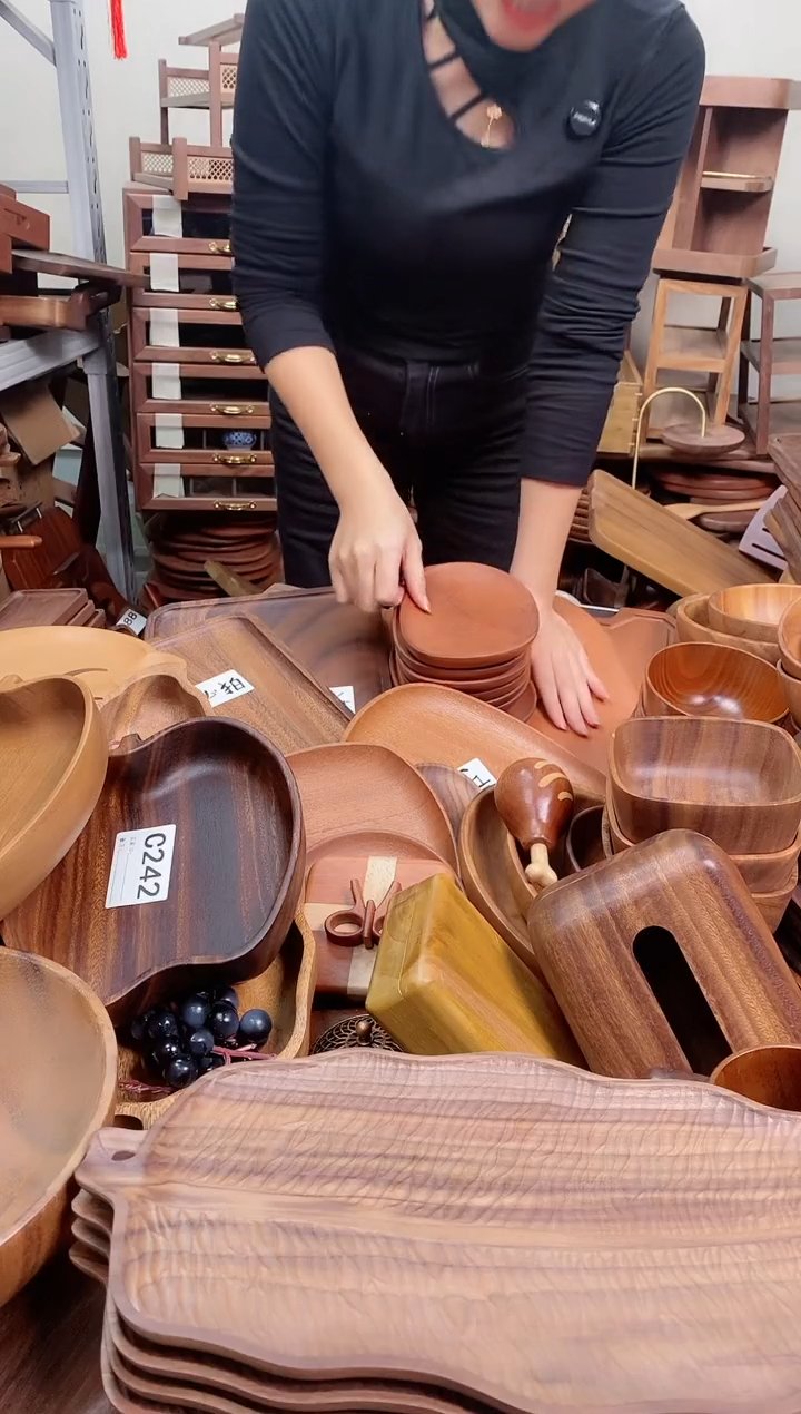 木   乌檀木异形盘16.5*12.5*2cm  