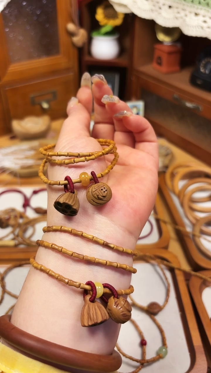 手串桃核三圈   竹节手串  福字加莲蓬   备注手围