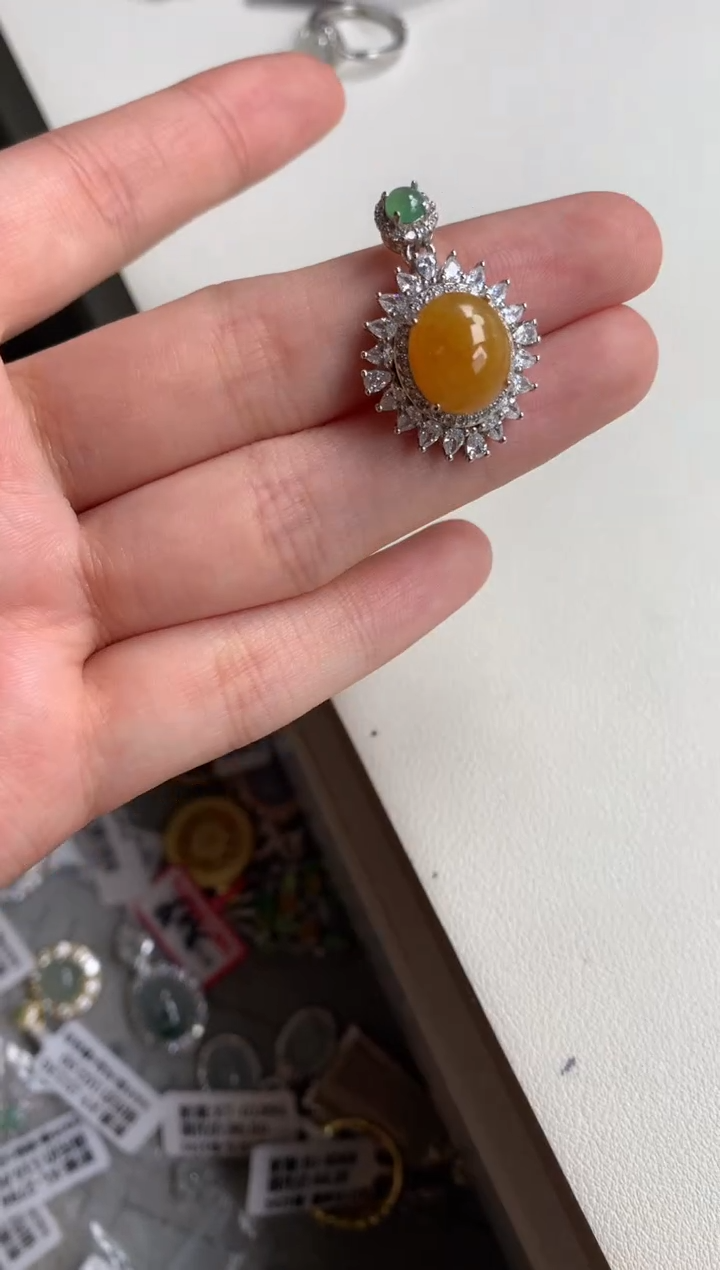 银S925镶嵌戒指翡翠吊坠1