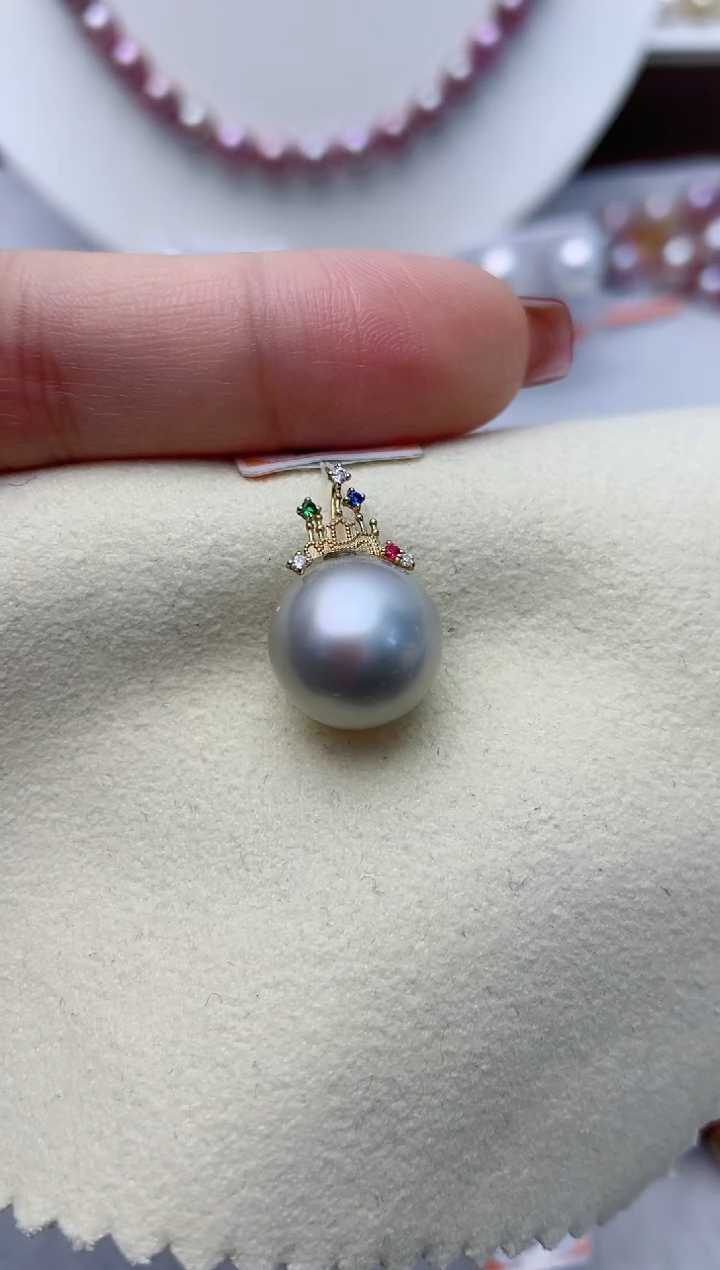 【闪购商品】海水珍珠颈饰18K金镶嵌W110