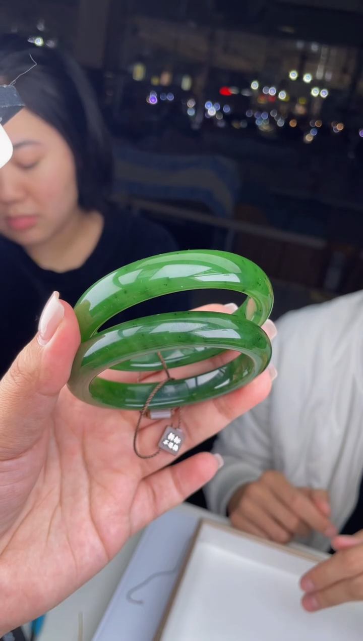 【闪购商品】定制和田玉天然和田玉多样性发其一