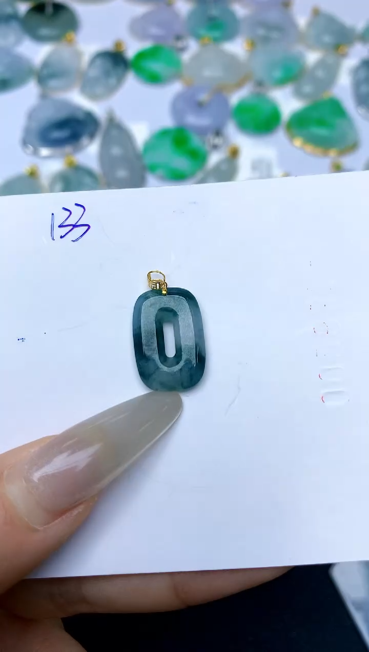 【闪购商品】翡翠颈饰18K金镶嵌天然A货翡翠