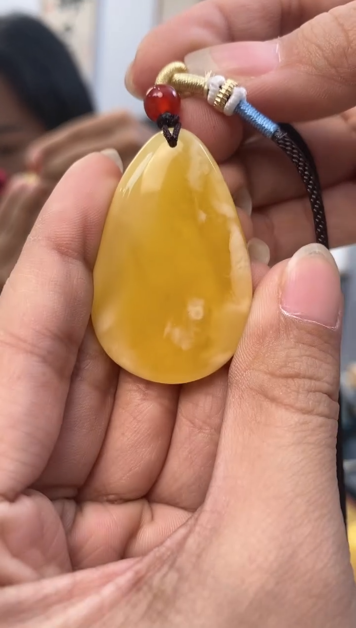 【闪购商品】蜜蜡裸石未镶嵌天然琥珀蜜蜡水滴