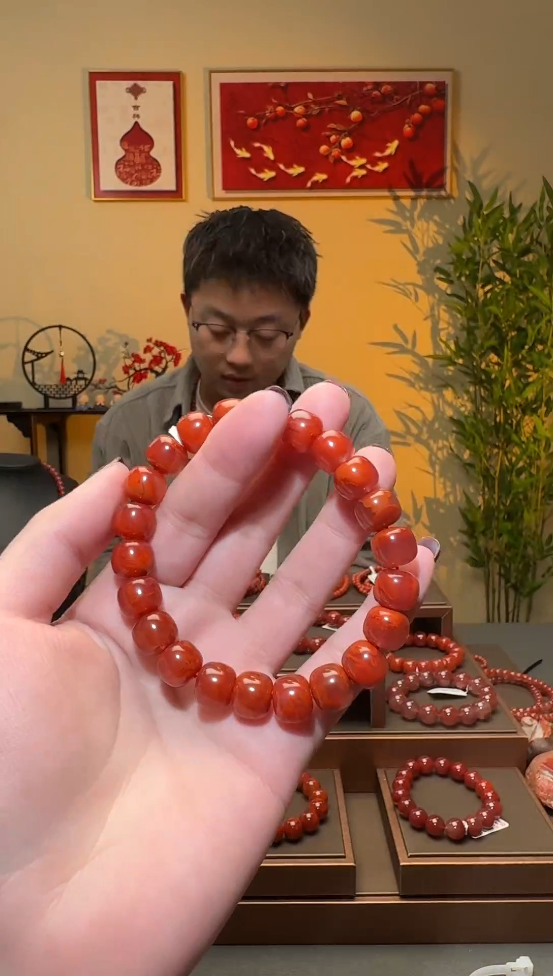 【闪购商品】南红玛瑙手串未镶嵌一条约10mm 多样性发货