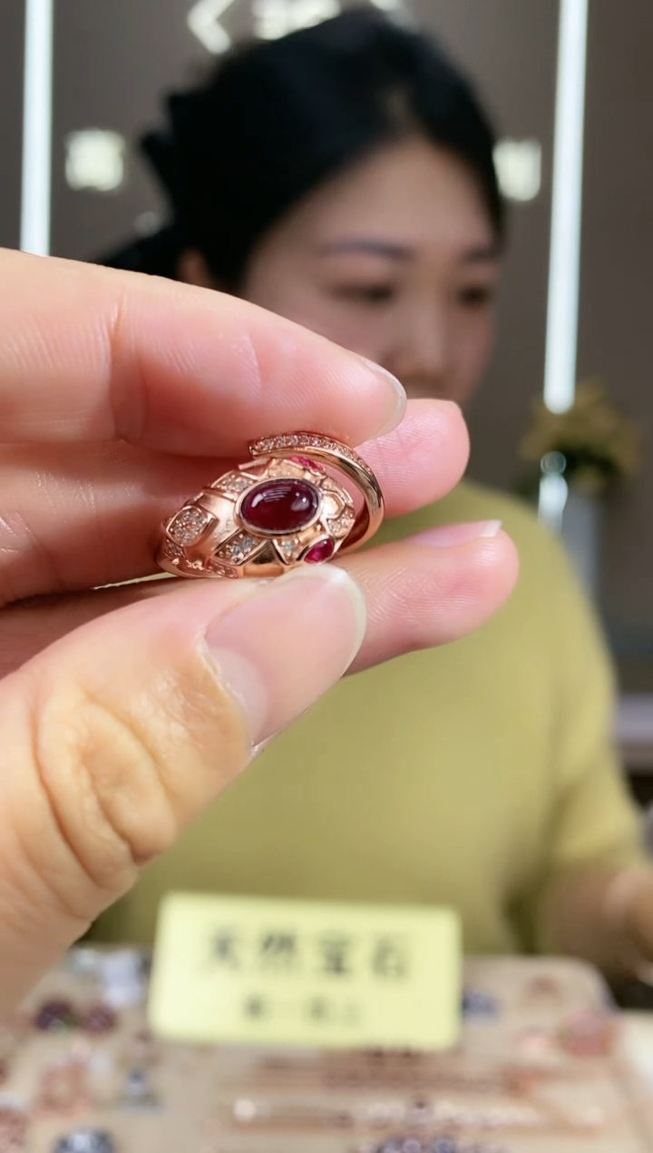 【闪购商品】红宝石手饰银S925镶嵌手饰