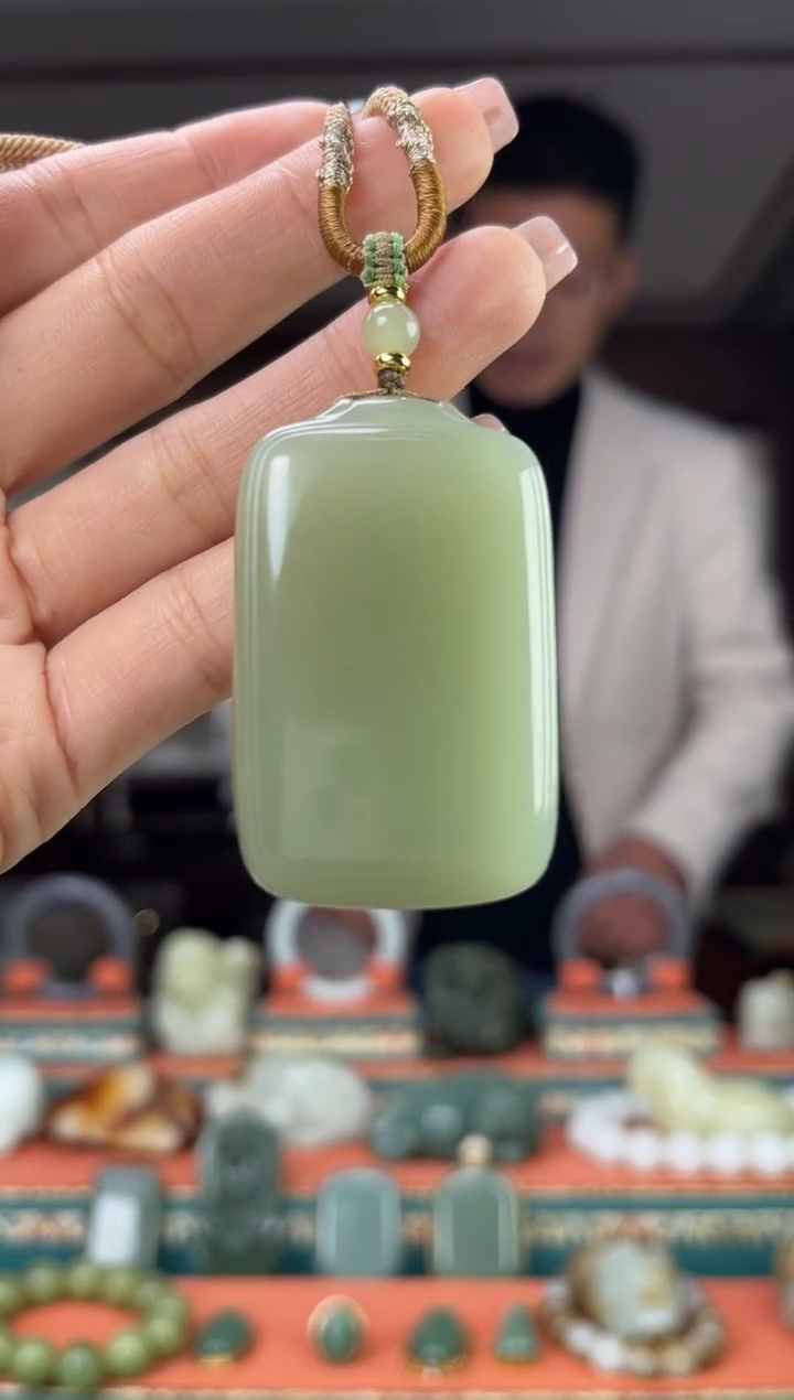 【闪购商品】和田玉颈饰未镶嵌佩佩