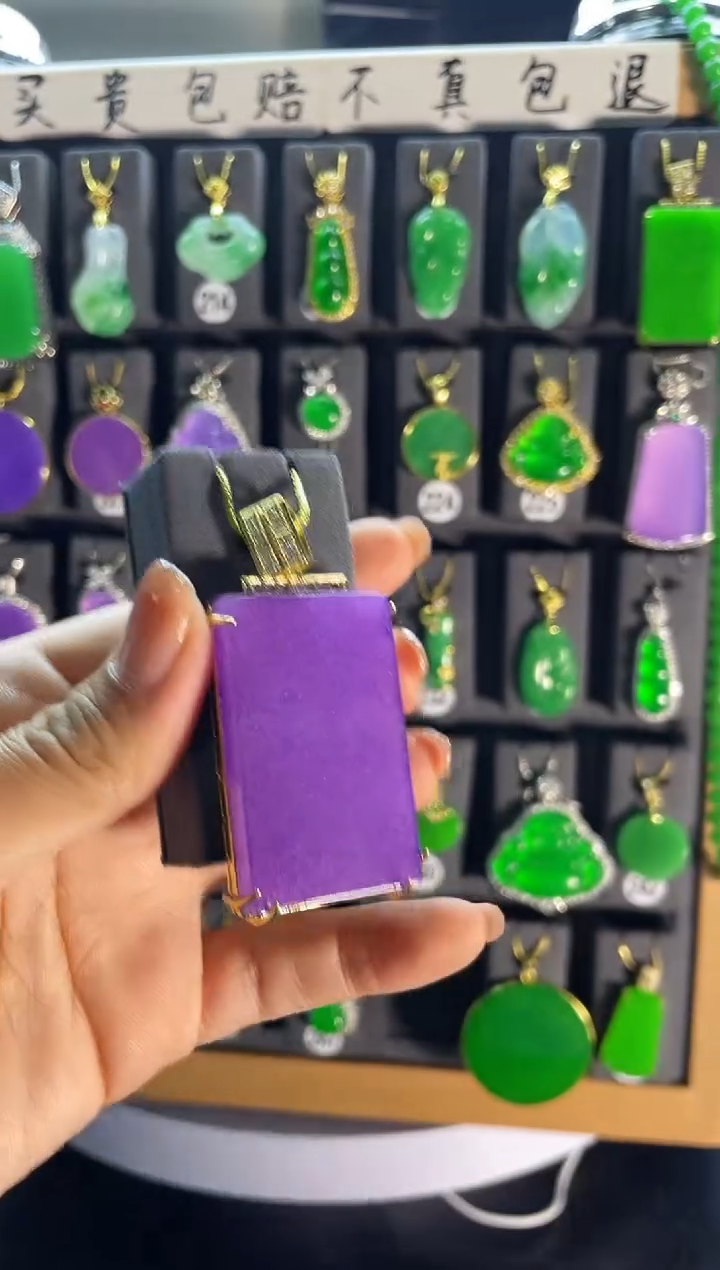 【闪购商品】翡翠耳饰银S925镶嵌248...