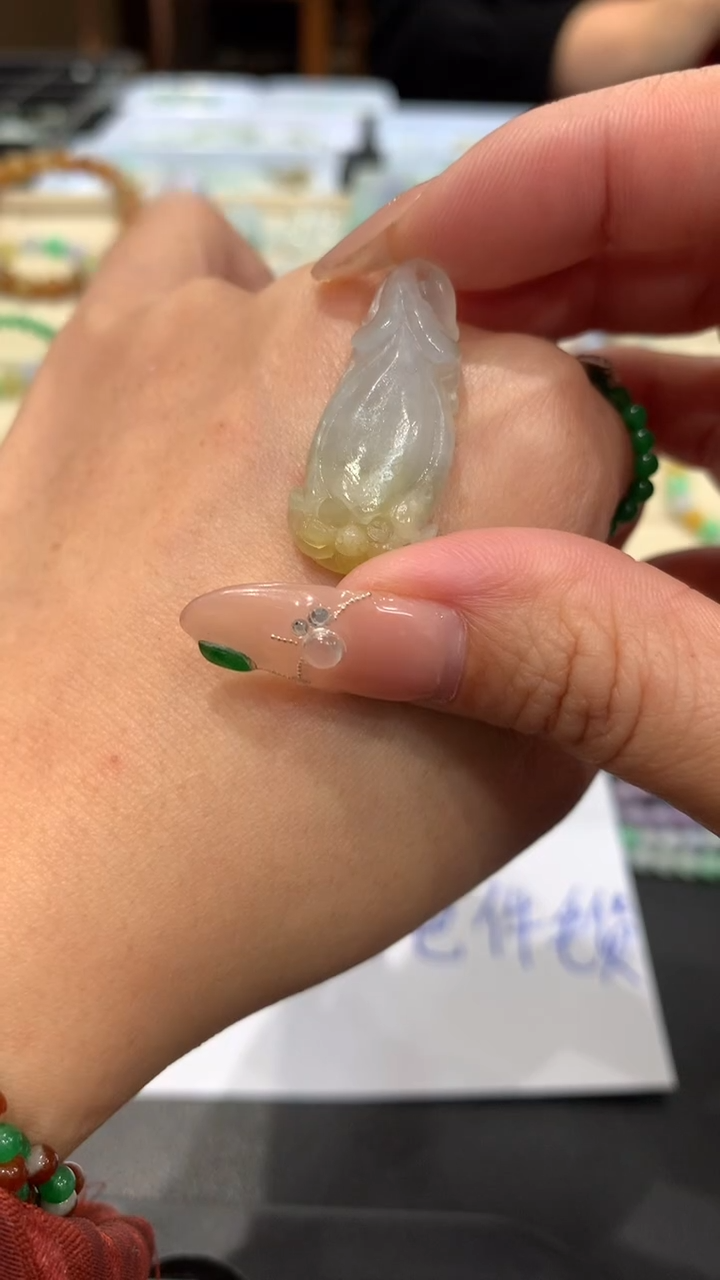 【闪购商品】定制翡翠未镶嵌翡翠