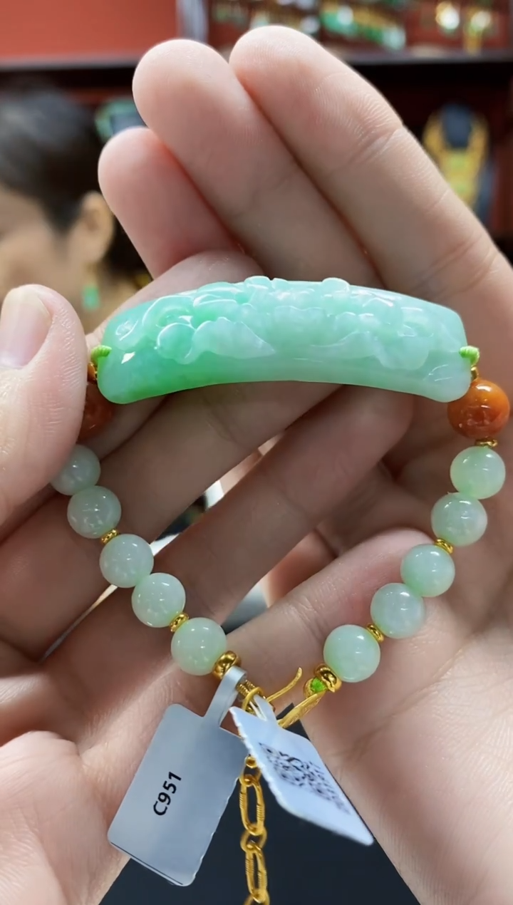 颈饰未镶嵌翡翠翡翠手牌